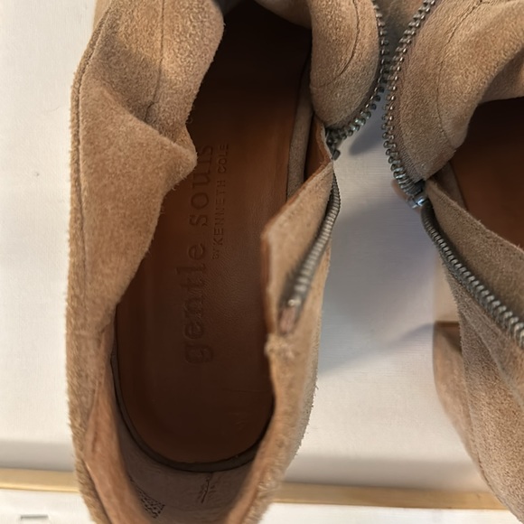 Kenneth Cole Gentle Souls Camelia slouch chunky heel shoes women’s size 6 - Picture 8 of 14